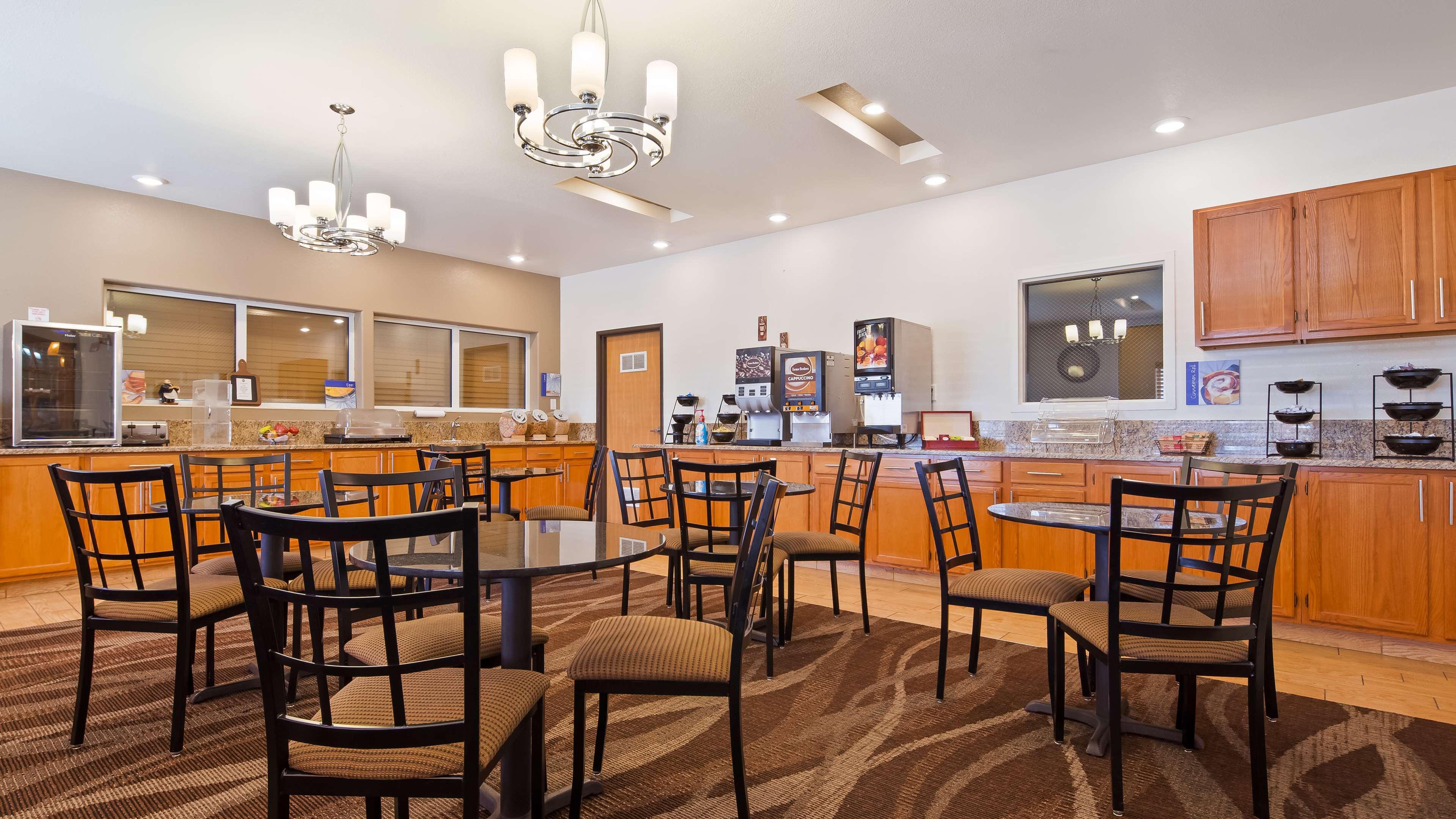 Best Western Firestone Inn & Suites Longmont Dış mekan fotoğraf
